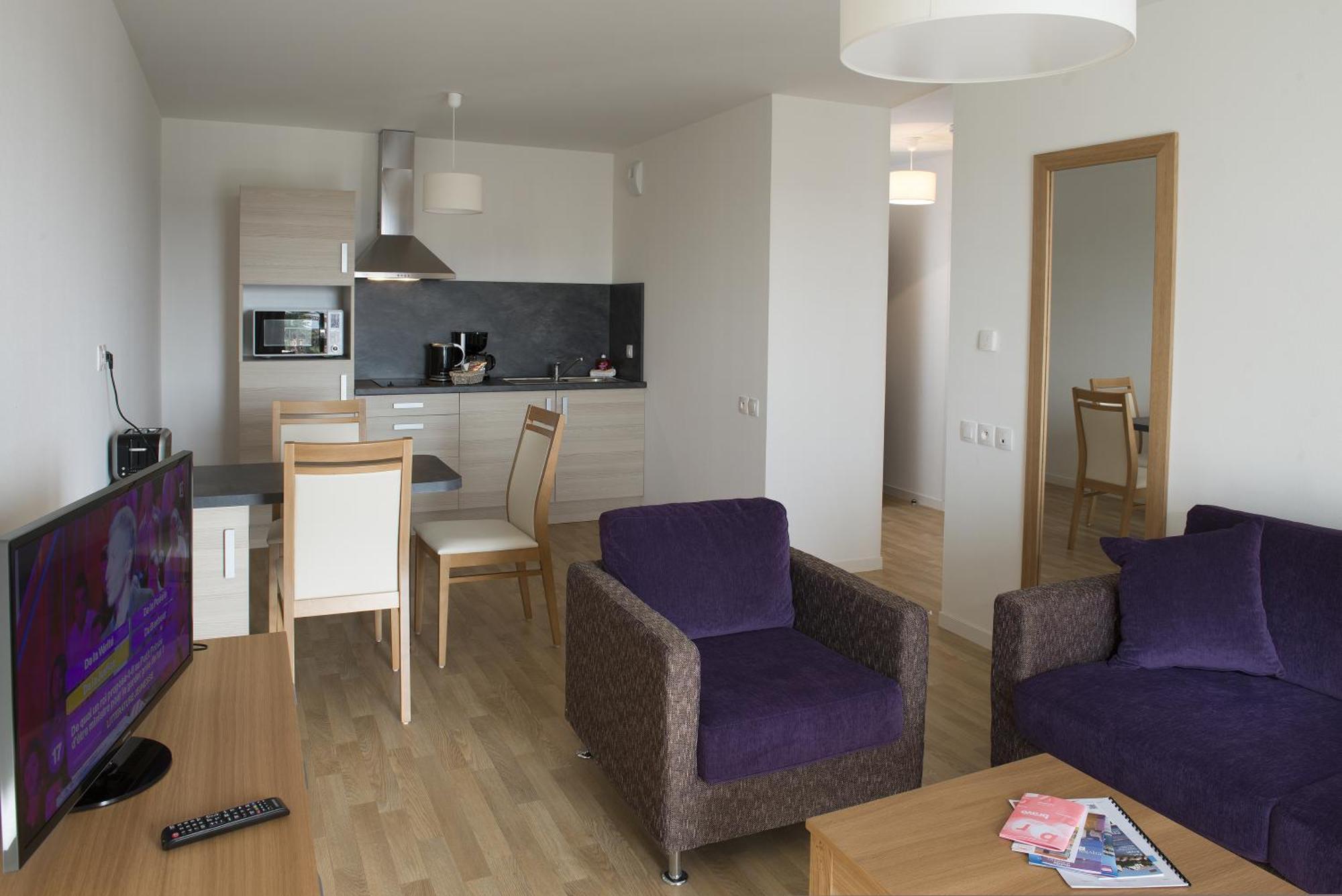Aparthotel Domitys Le Jardin Des Trois Rois Romorantin-Lanthenay Zimmer foto