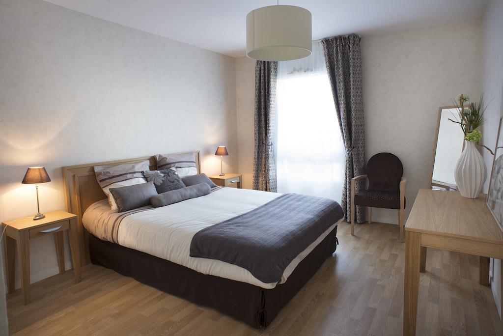 Aparthotel Domitys Le Jardin Des Trois Rois Romorantin-Lanthenay Zimmer foto